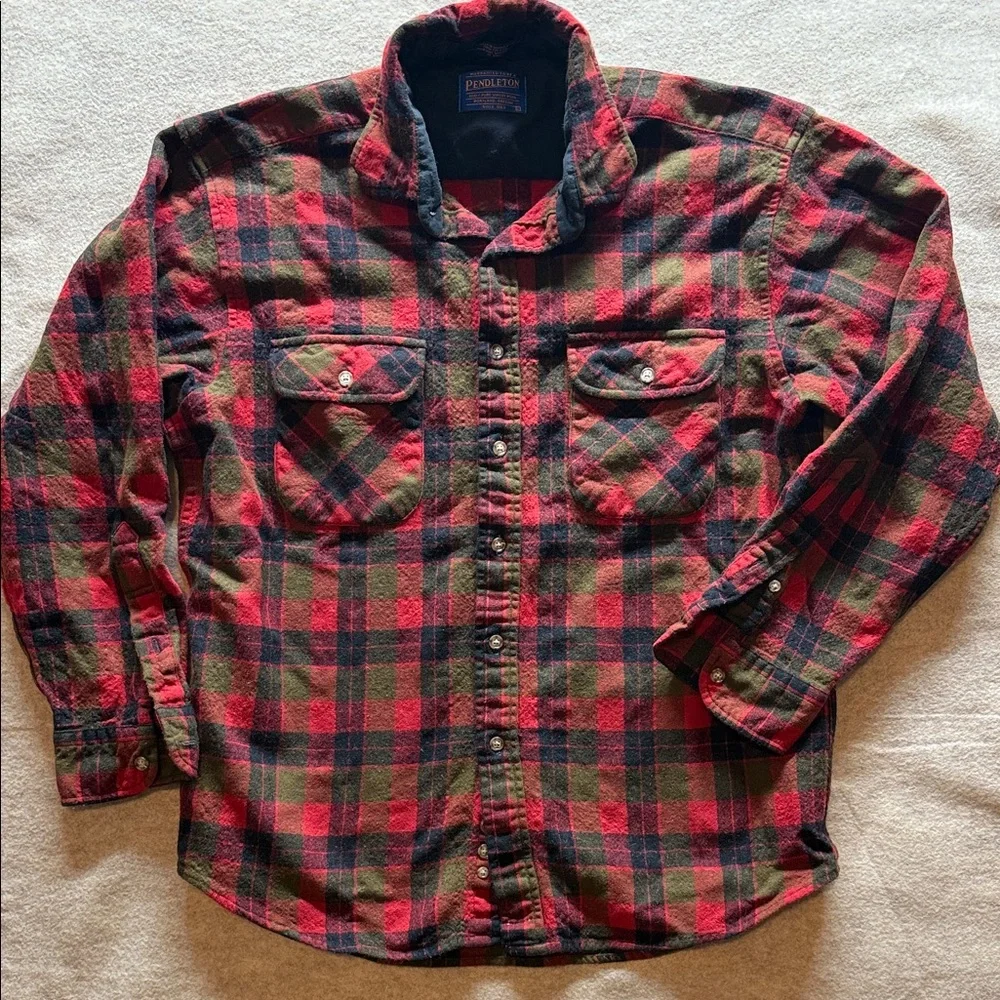 Pendleton Red and Green Plaid Wool Shirt‎ Jacket